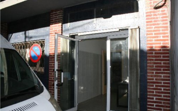 L'entitat local Rems té la seva nova seu al número 30 del carrer de Santa Teresa