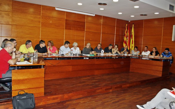 El Ple de l'Ajuntament mostra el seu suport a la plantilla de Valeo Martorelles