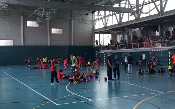 El CEM El Turó acull una jornada d'àrbitres d'handbol del Consell Esportiu del Vallès Oriental