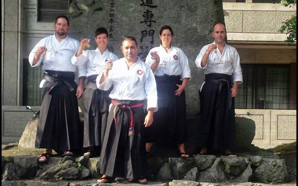 Cinc membres de l'Okinawa Team són condecorats al Japó