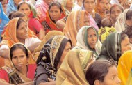 Mans Unides finançarà aquest any un projecte destinat a dones de l'Índia