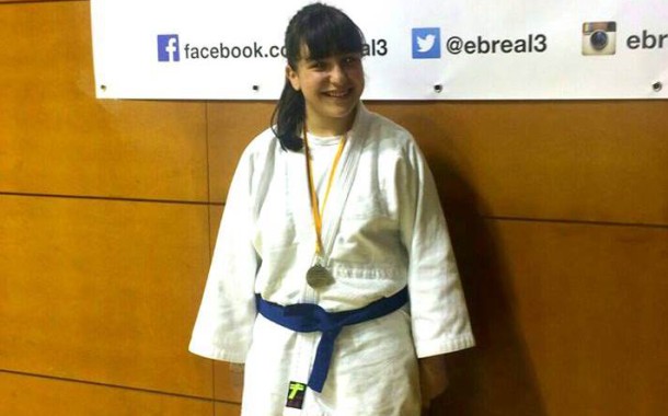 Naiara González i Nadia Vidal es pengen un bronze en el segon rànquing català de judo