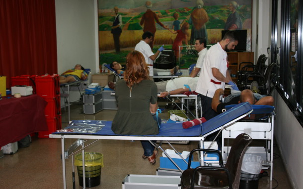 La captació de sang de l'Engreskada aconsegueix 80 donacions i 13 nous donants