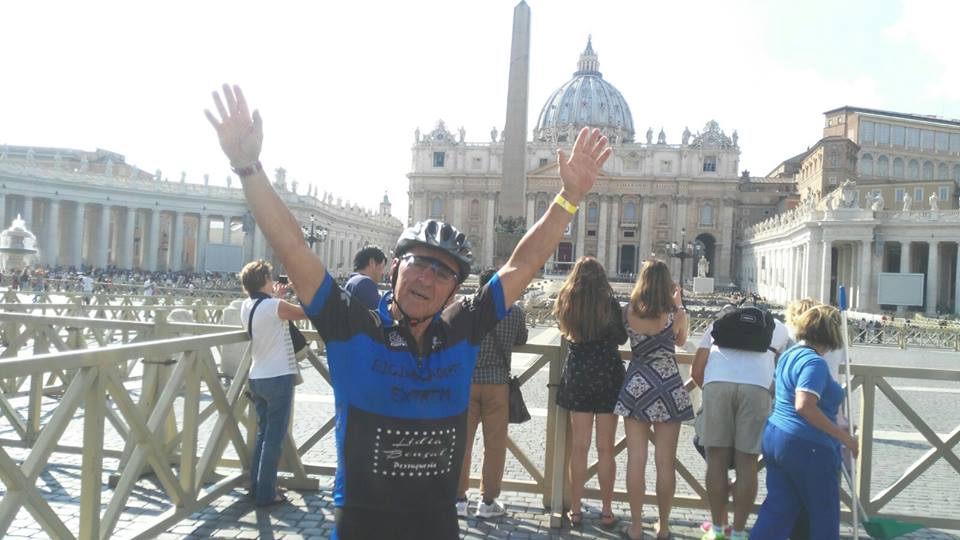 José Luis Fabregat completa el recorregut en bicicleta fins a Roma