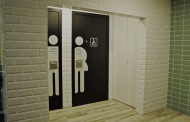 El Mercat Municipal té nous lavabos, un d'ells adaptat per a persones amb discapacitat