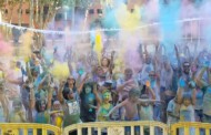 La colla dels Saltats va celebrar dissabte el tercer Colours Festival
