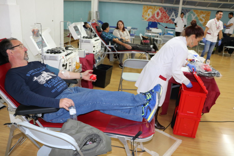 La captació de l'Escola Gilpe se salda amb 62 donacions de sang