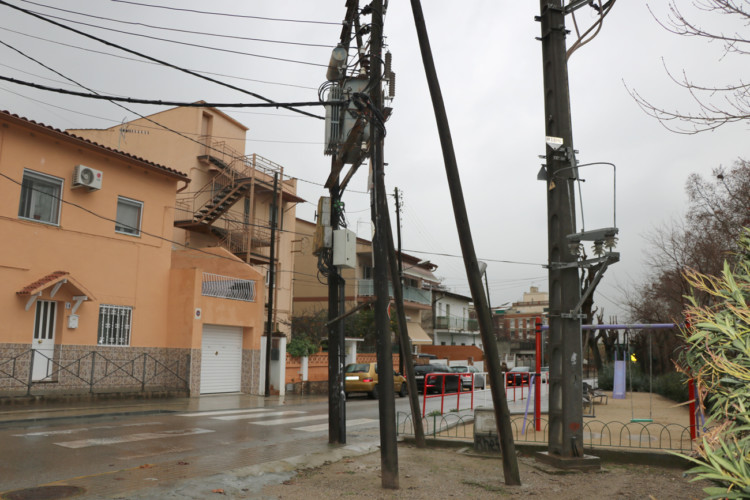 L'Ajuntament demana a Endesa que soterri el transformador del carrer de Miguel Hernández