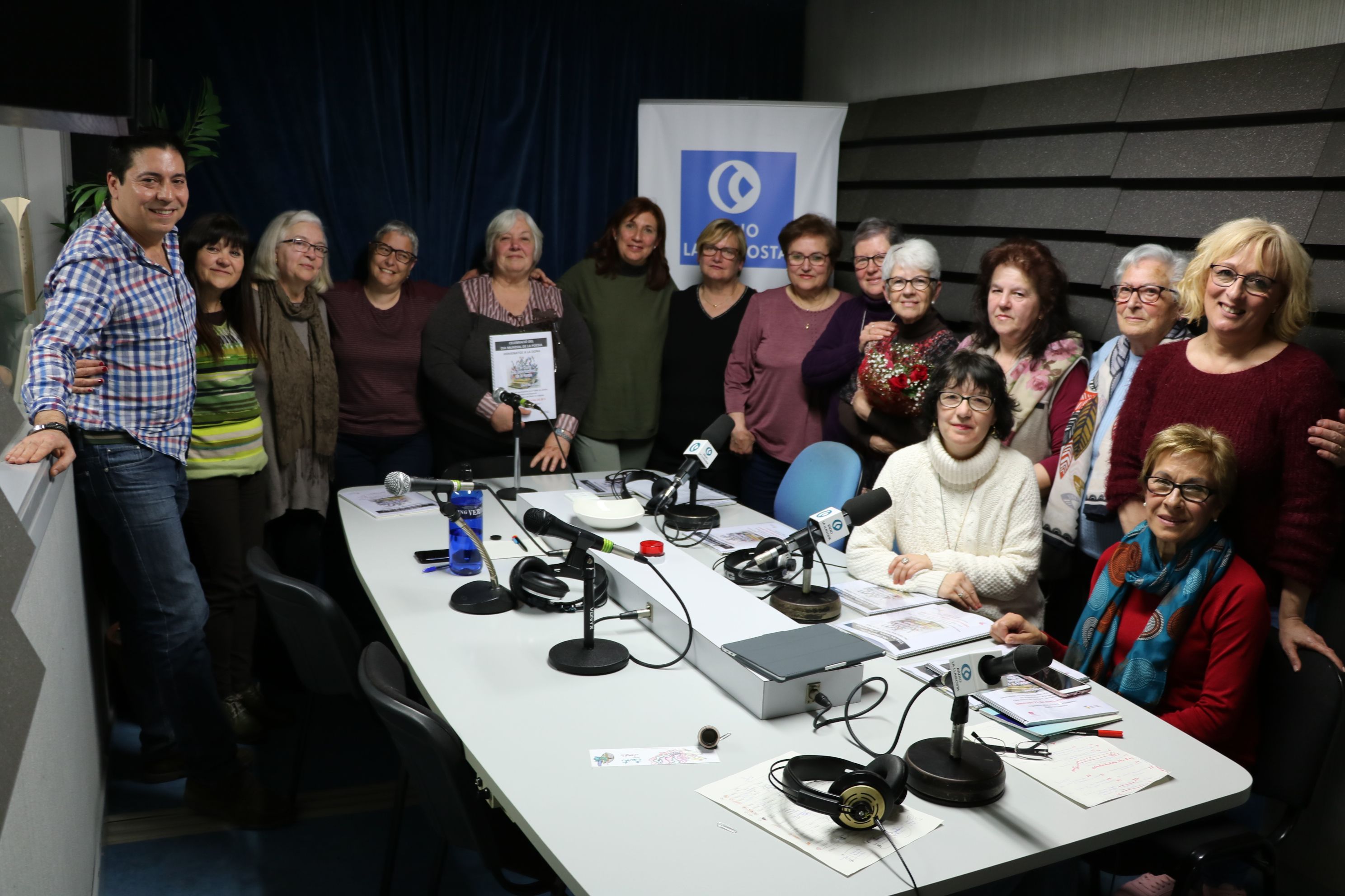 La Biblioteca i Ràdio la Llagosta celebren el Dia Mundial de la Poesia