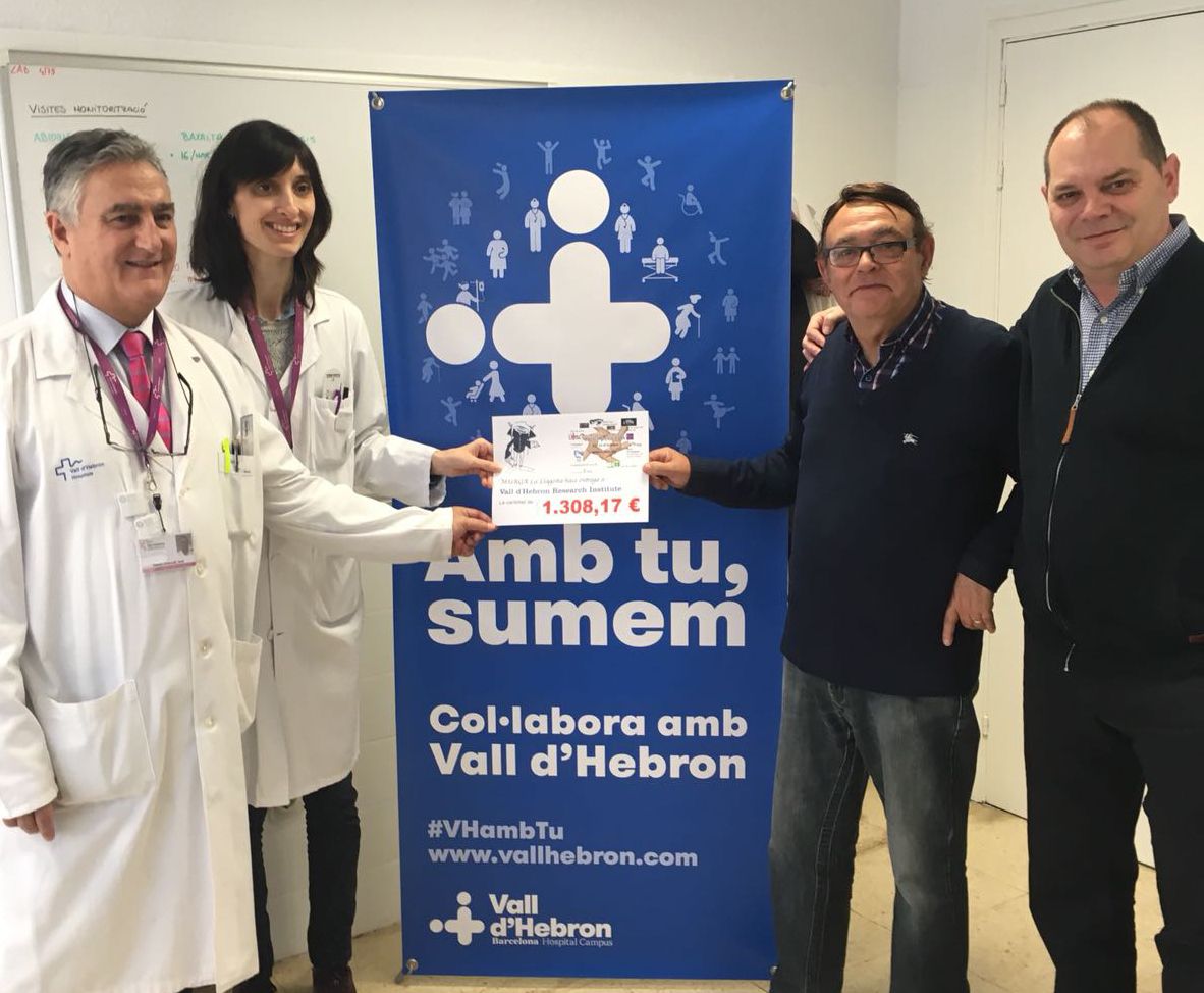 La Murga lliura més de 1.300 euros a l'Hospital de la Vall d'Hebron
