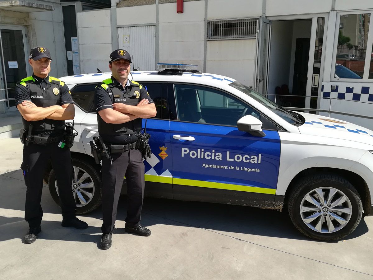 La Policia Local estrena uniformes i un nou vehicle