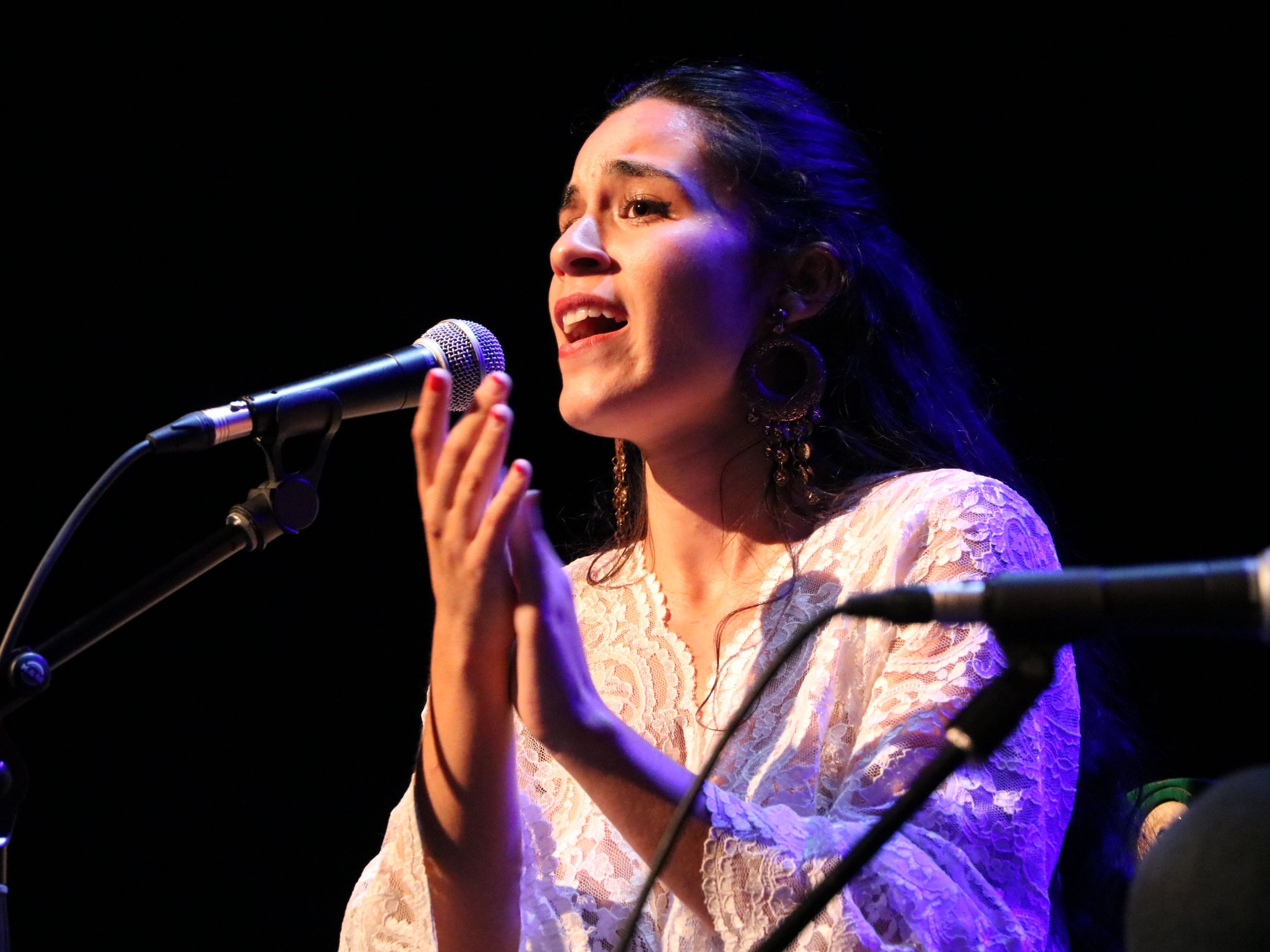Laura Marchal, de Jaén, guanyadora del 35è Concurs de Cante Jondo Ciutat de la Llagosta