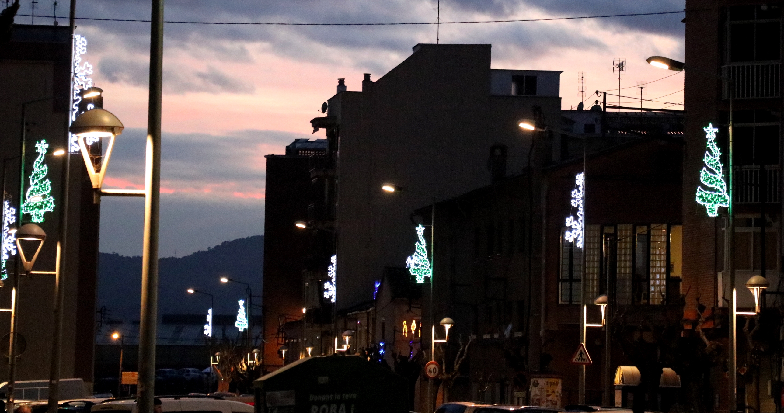 Els carrers de la Llagosta tenen 36 nous llums de Nadal