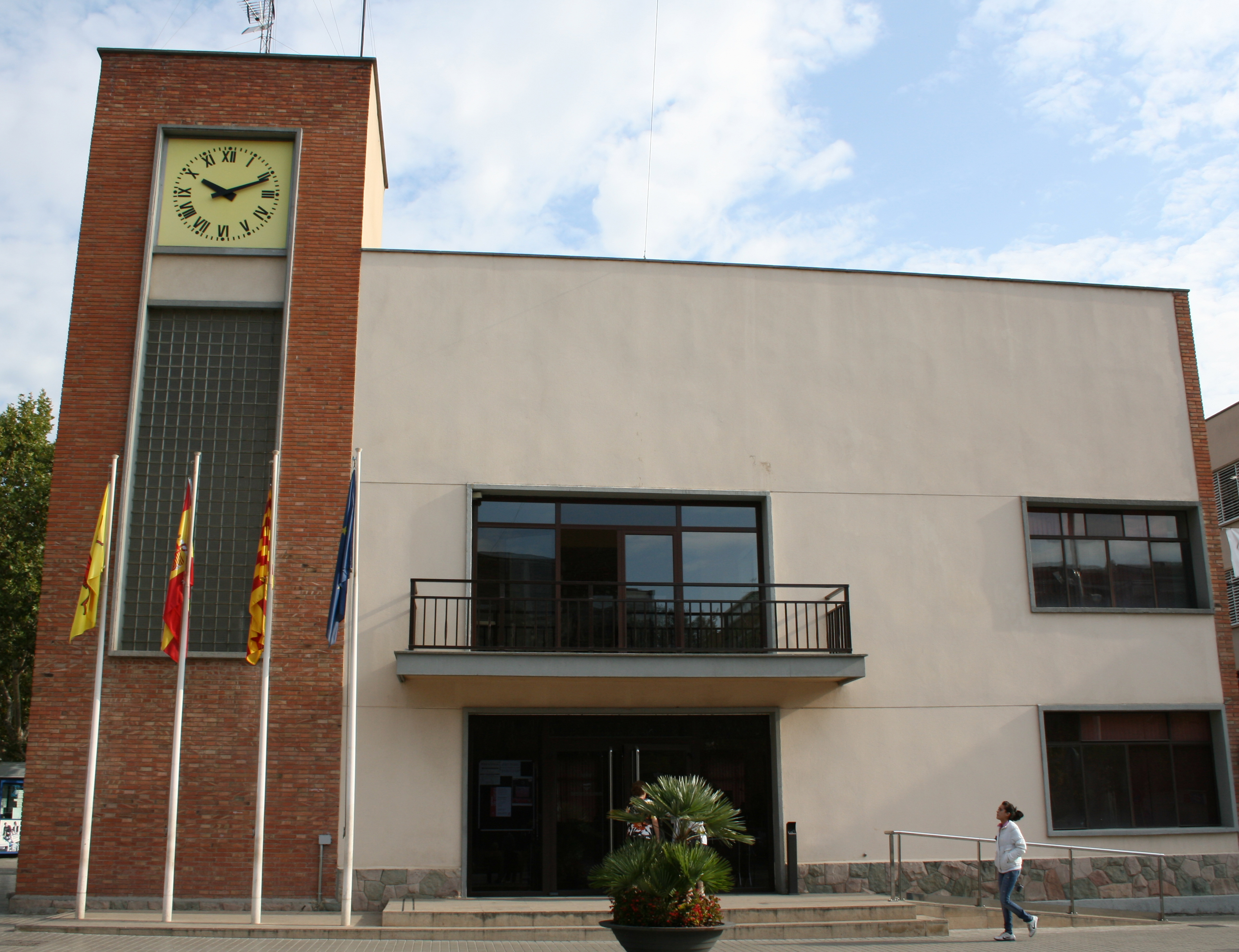L’Ajuntament de la Llagosta suspèn les relacions institucionals amb el de Sant Fost de Campsentelles
