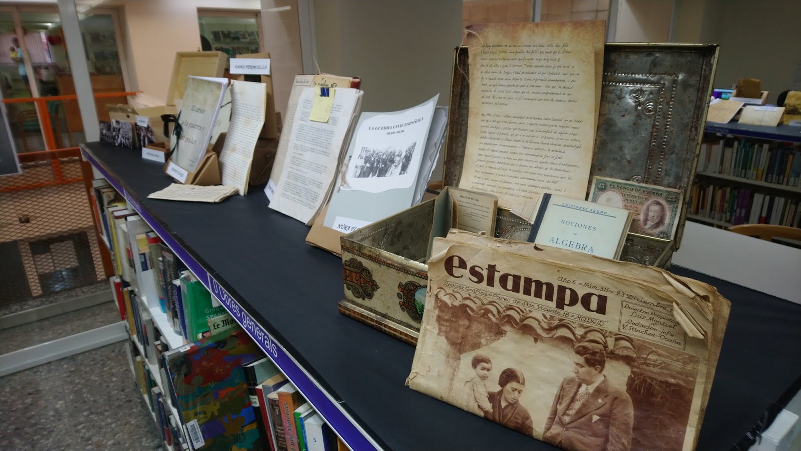 La Biblioteca organitza tres exposicions durant el mes de juliol