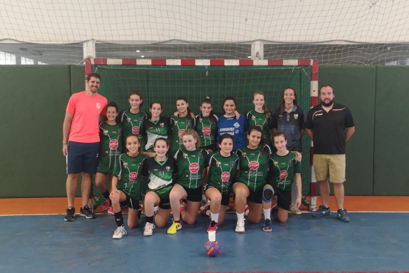 El Joventut Handbol comparteix amb el CH Sant Fost un equip infantil femení