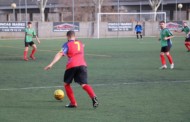 El CE La Llagosta cau golejat contra la Sabadellenca B (6-0) amb un jugador menys