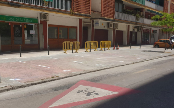 L’Ajuntament crea catorze places d’aparcament al carrer del Progrés